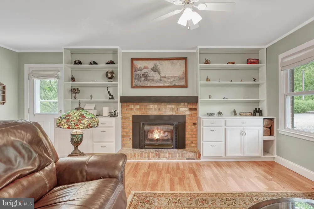 1142 ZACHARY TAYLOR HIGHWAY Mineral, VA 23117