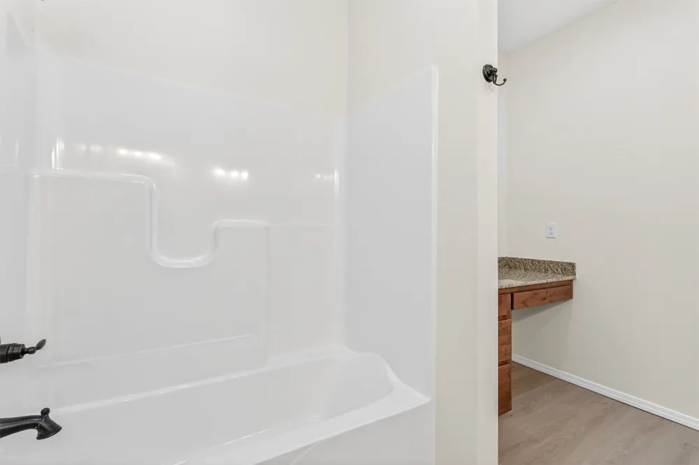 124 Countryside Way Pocola, OK 74902