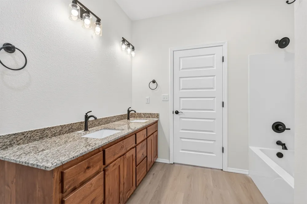 124 Countryside Way Pocola, OK 74902