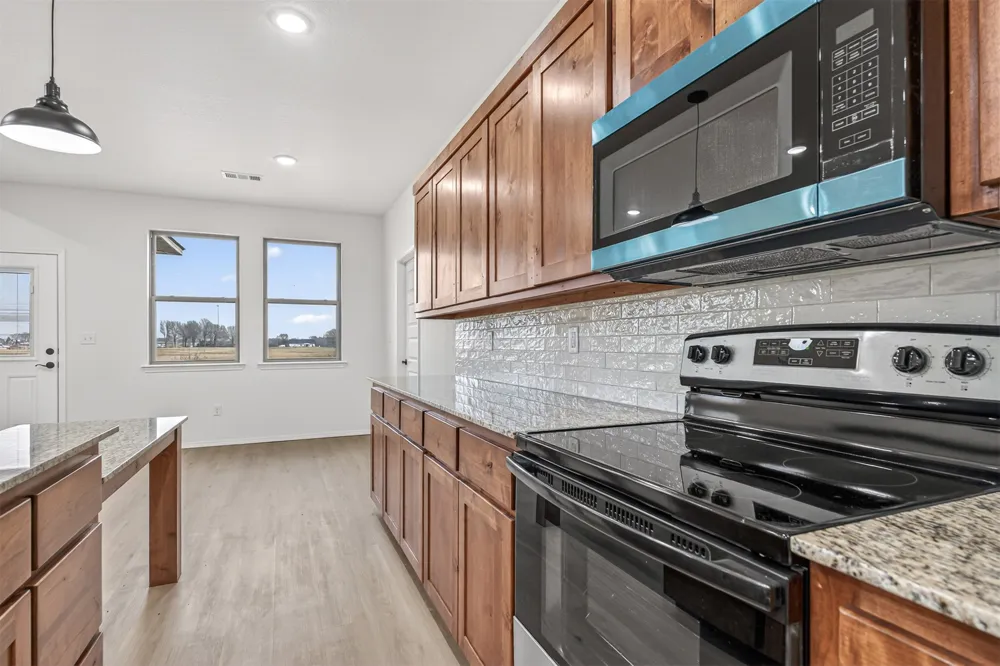 124 Countryside Way Pocola, OK 74902