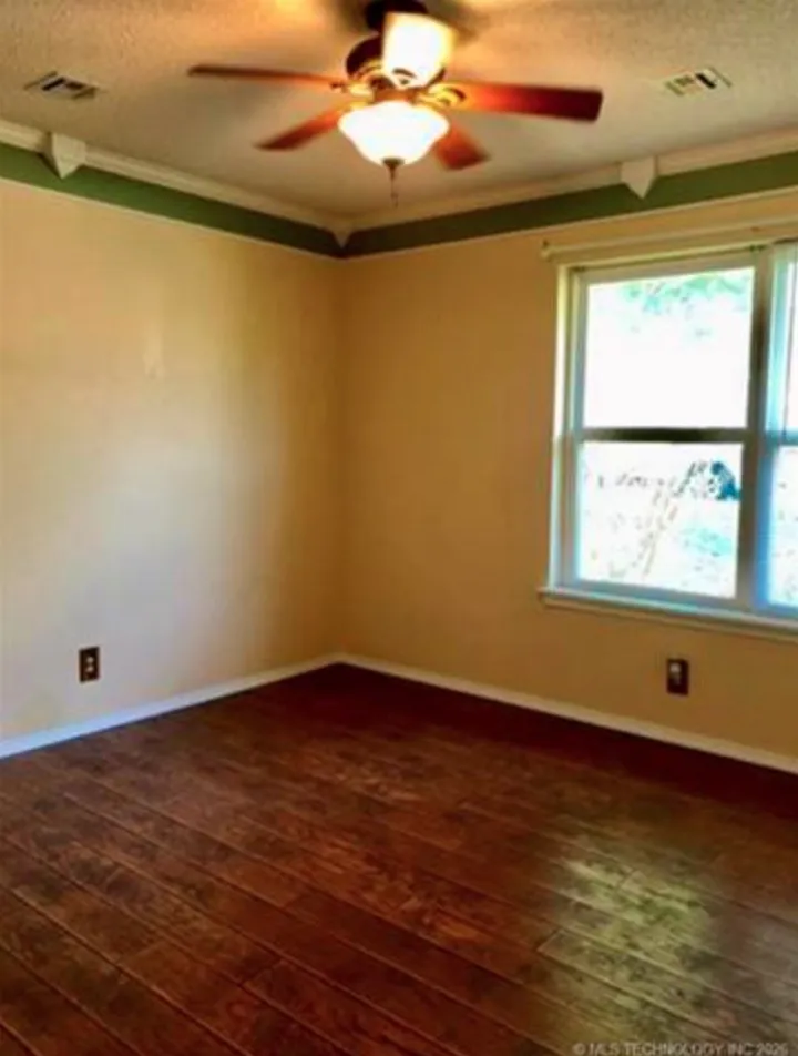 5444 Woodland Road Bartlesville, OK 74006