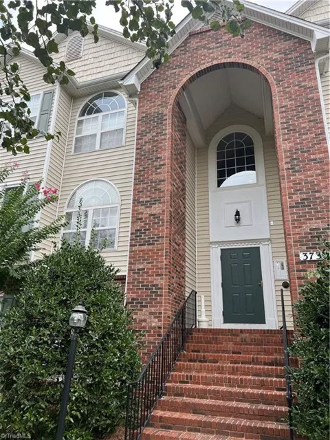 3733 MORRIS FARM DRIVE