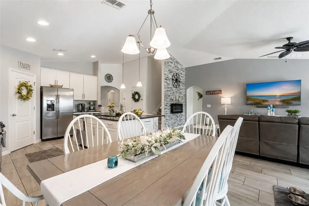1510 CHELSEA MANOR CIRCLE Deland, FL 32724