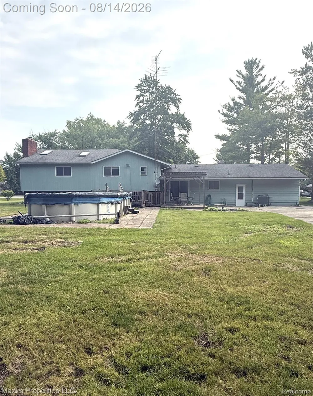 2595 Evergreen Lane Port Huron City, MI 48060