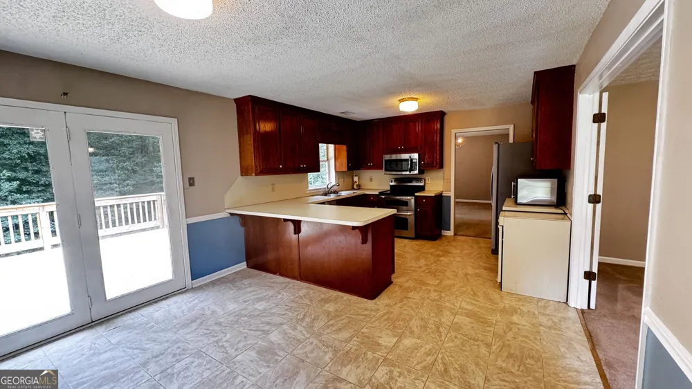 1997 McKinley RD Zebulon, GA 30295