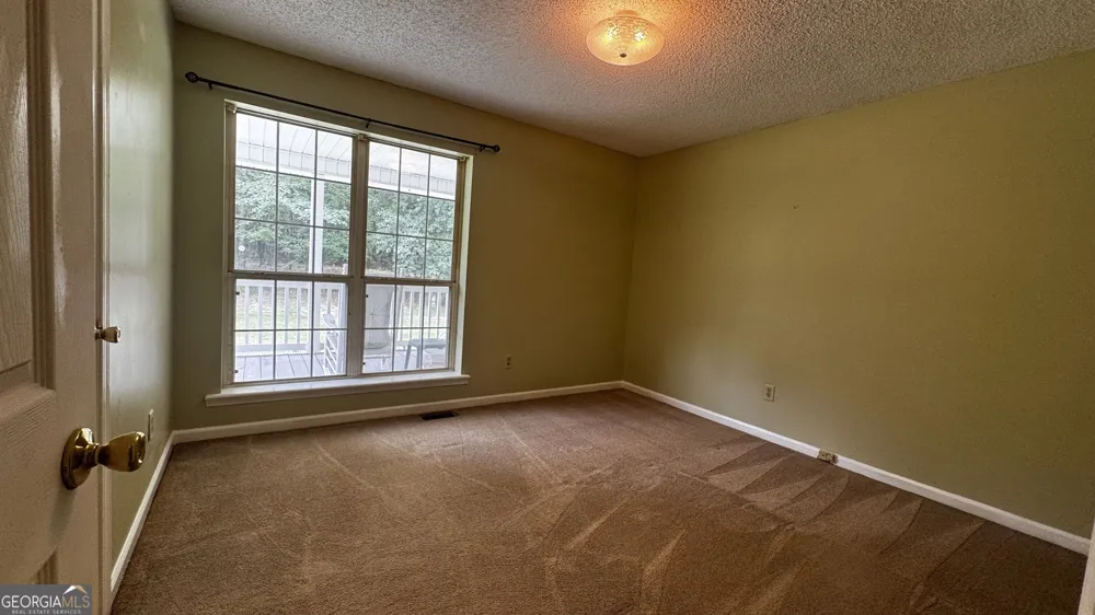 1997 McKinley RD Zebulon, GA 30295