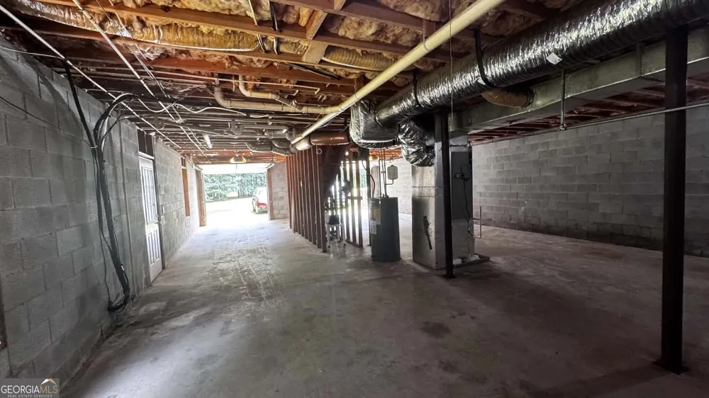 1997 McKinley RD Zebulon, GA 30295