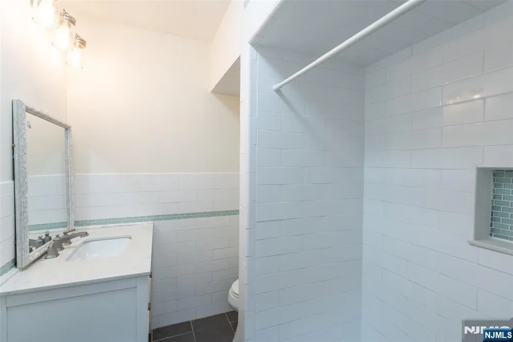 218 Riverview Avenue North Arlington, NJ 07031