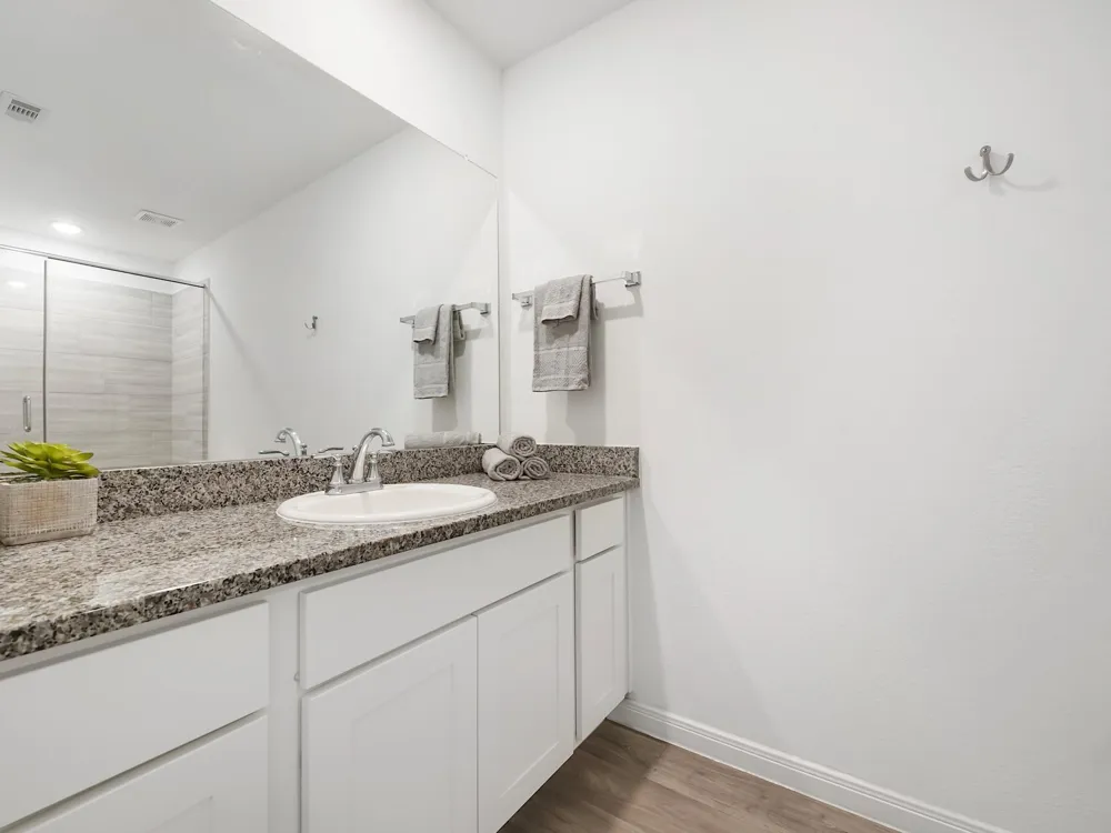 327 Road 5138 Road Cleveland, TX 77327