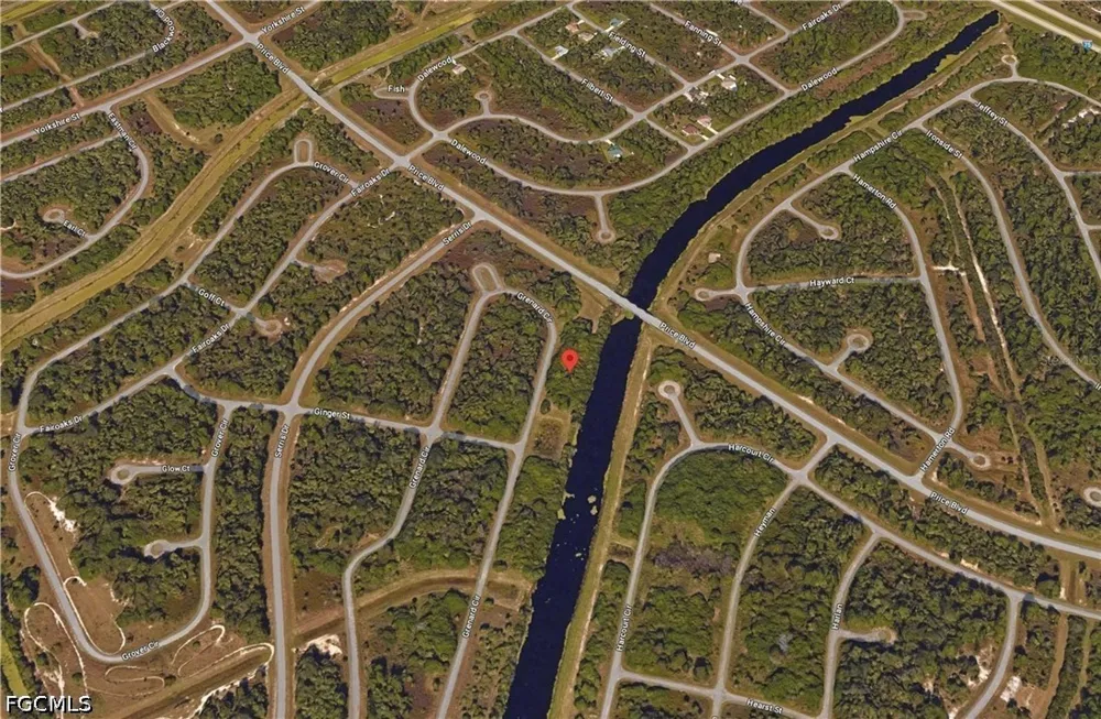 Grenard Circle North Port, FL 34288