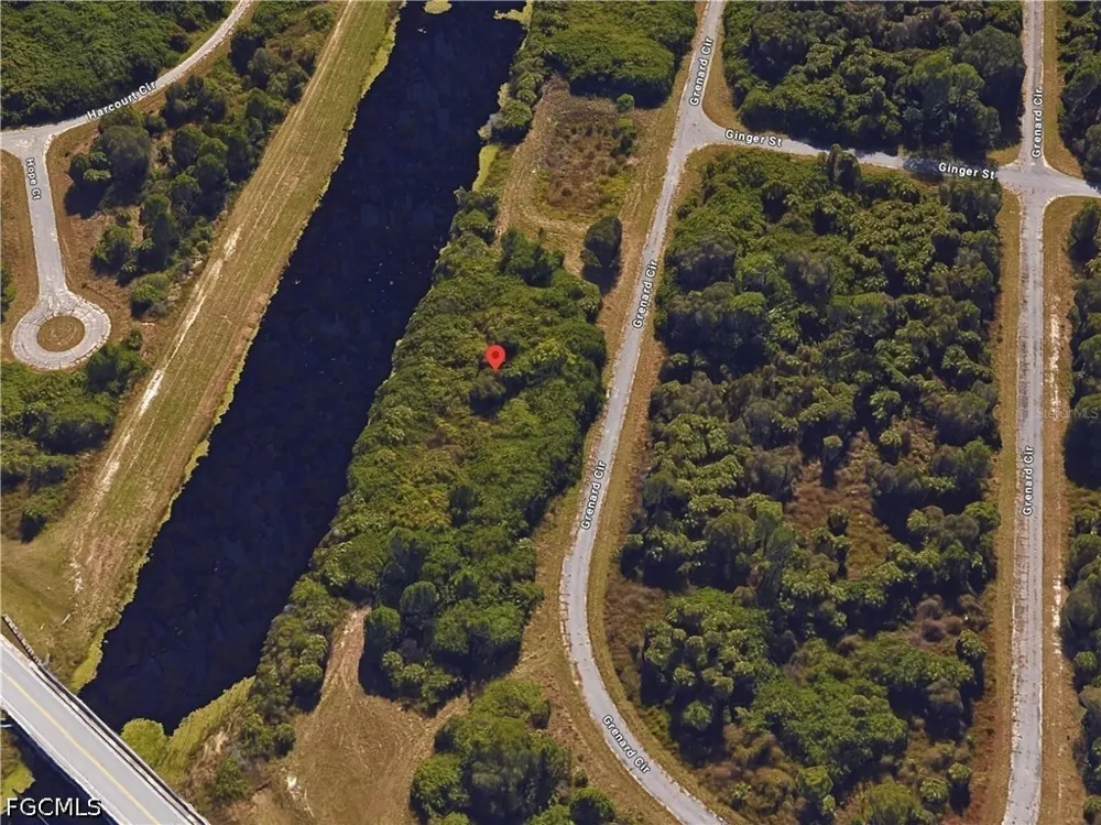 Grenard Circle North Port, FL 34288