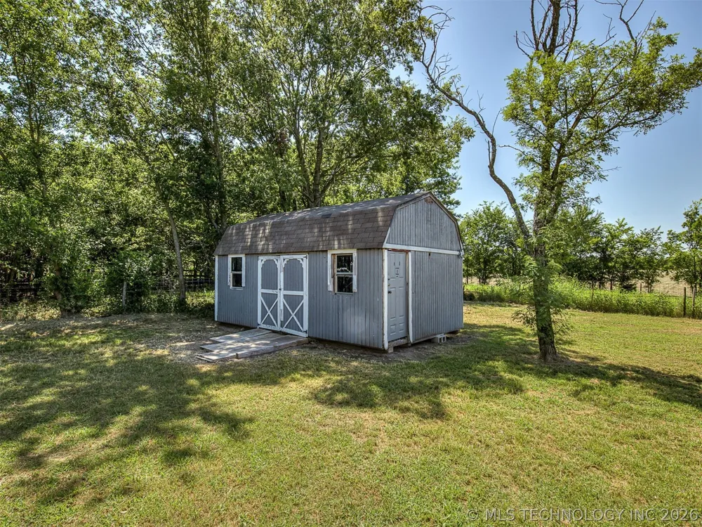 45022 E 201st Street S Porter, OK 74454
