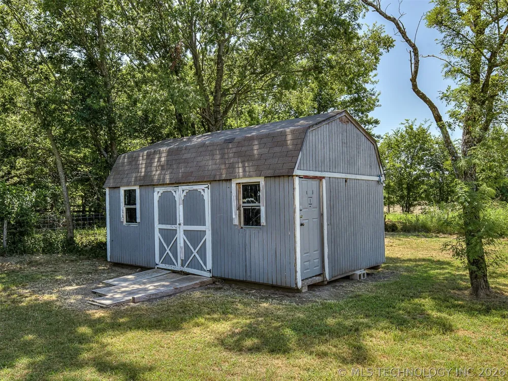 45022 E 201st Street S Porter, OK 74454