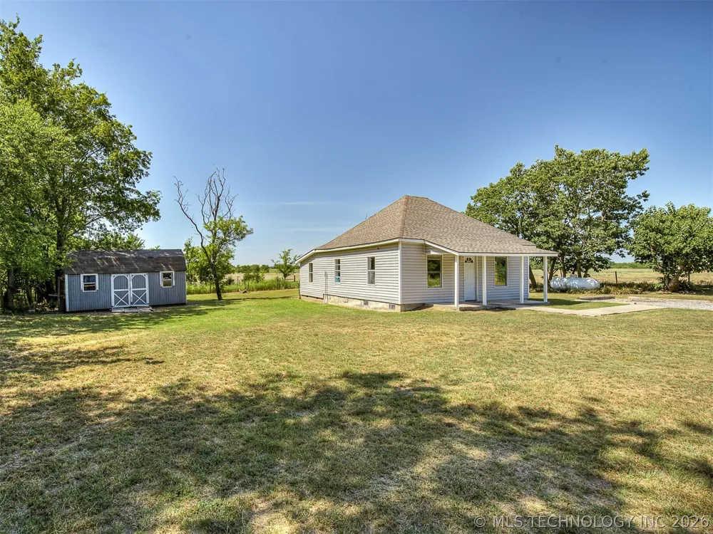 45022 E 201st Street S Porter, OK 74454