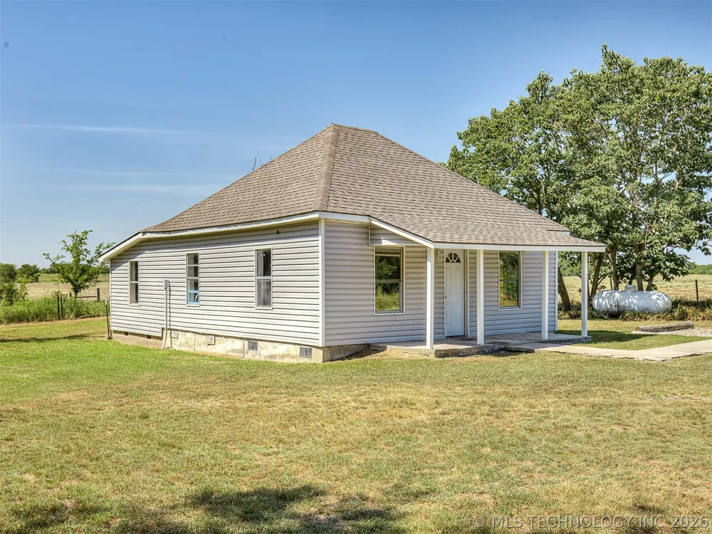 45022 E 201st Street S Porter, OK 74454