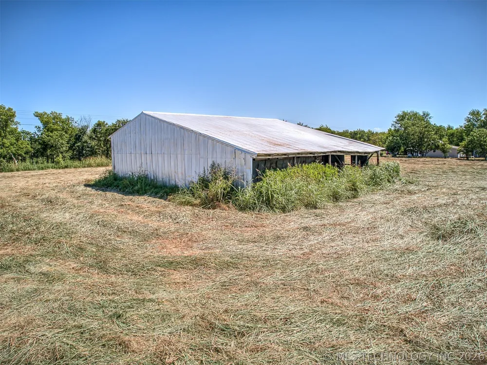 45022 E 201st Street S Porter, OK 74454