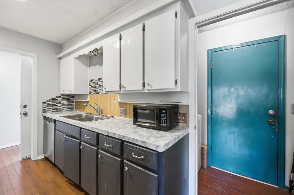 1000 W Nashville Street Broken Arrow, OK 74012