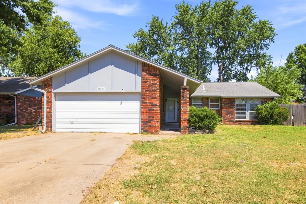 1000 W Nashville Street Broken Arrow, OK 74012