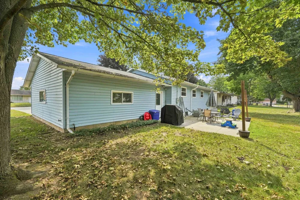 714 Sunset Lane Cadillac City, MI 49601
