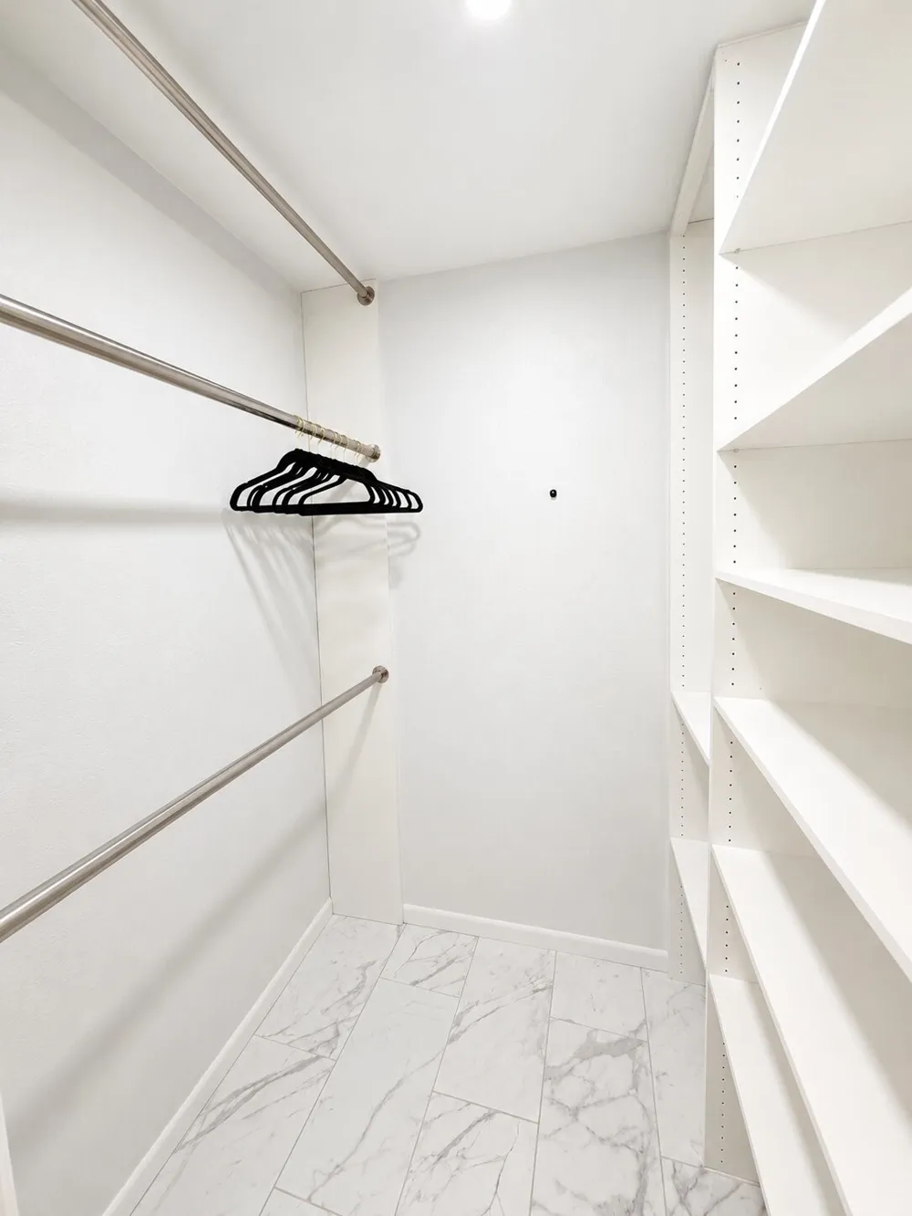4020 Holland Avenue #213 Dallas, TX 75219