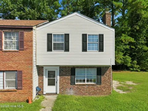 400 Myrtlewood Circle