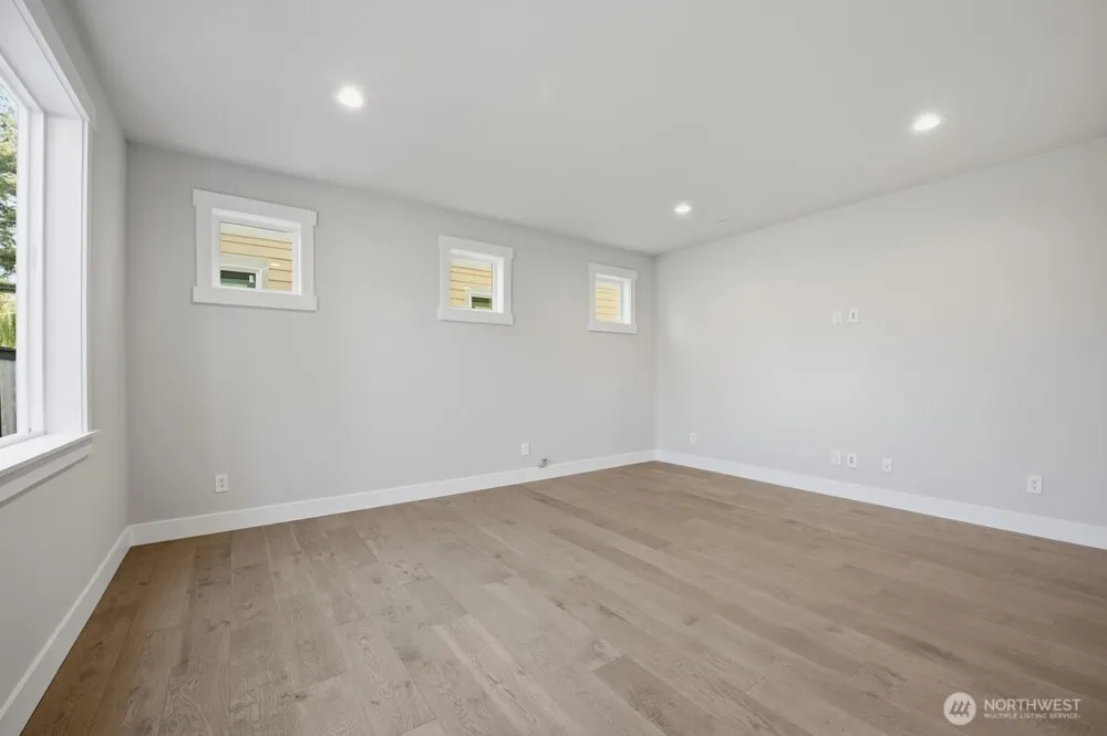 8525 230th Place SW #11 Edmonds, WA 98026