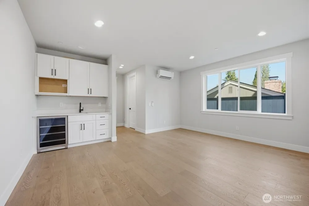 8525 230th Place SW #11 Edmonds, WA 98026