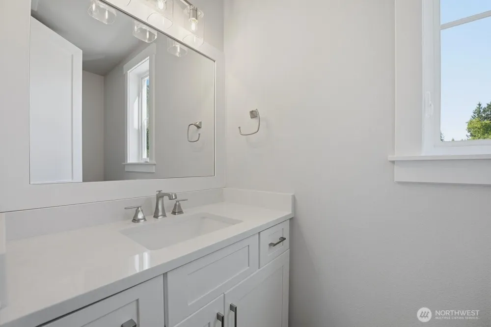 8525 230th Place SW #11 Edmonds, WA 98026
