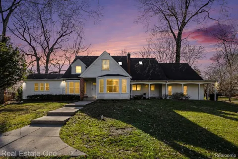 5840 Inkster - House