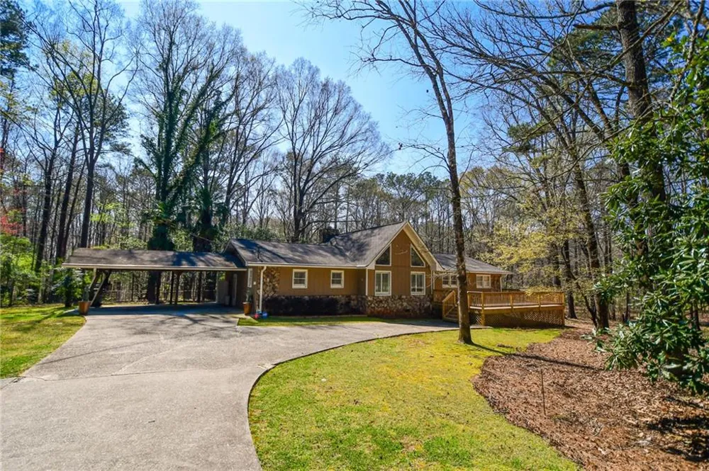 320 Sherwood Road Fayetteville, GA 30215