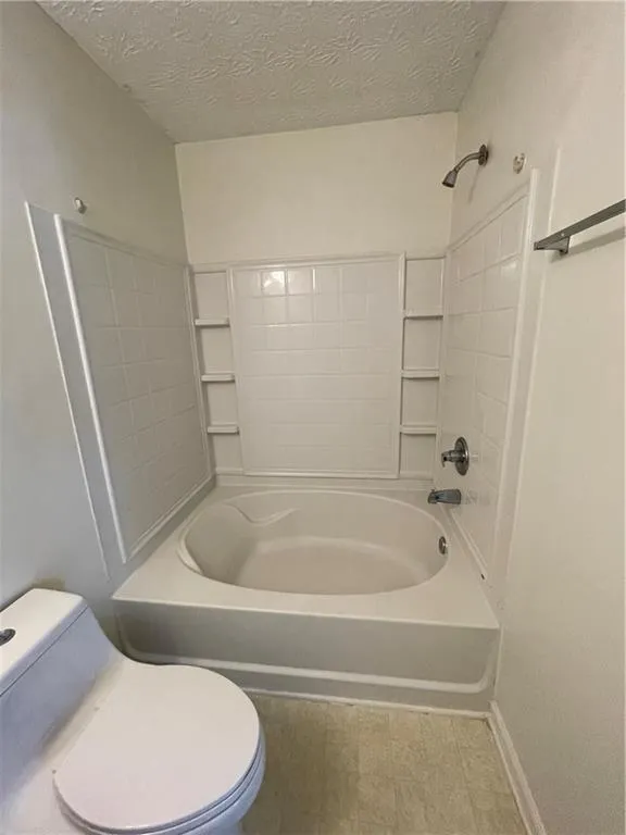 3168 Kingswood Glen Decatur, GA 30034