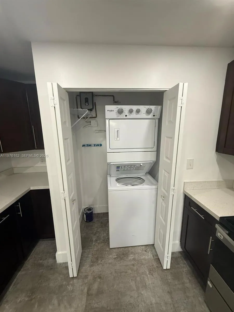 11801 SW 180th St Miami, FL 33177