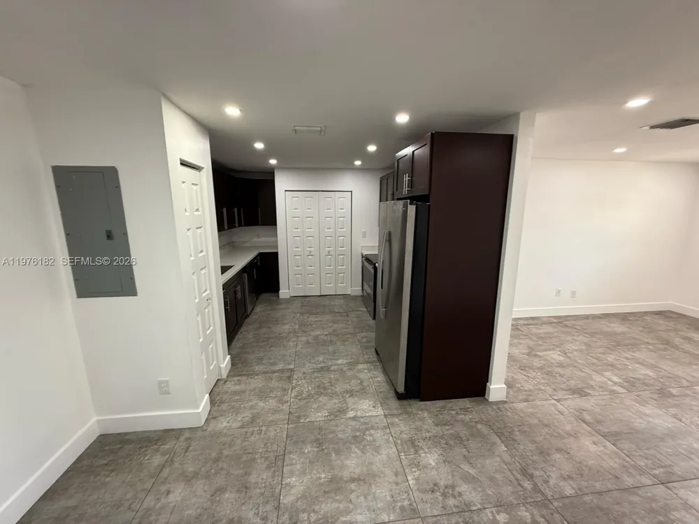 11801 SW 180th St Miami, FL 33177