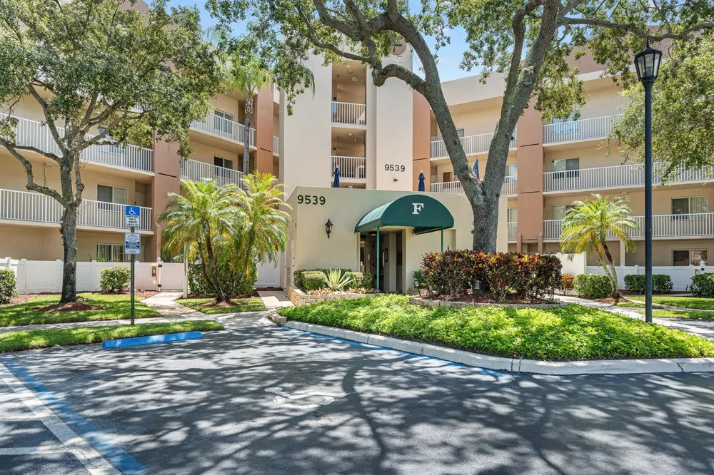9539 WELDON CIRCLE #F408 Tamarac, FL 33321