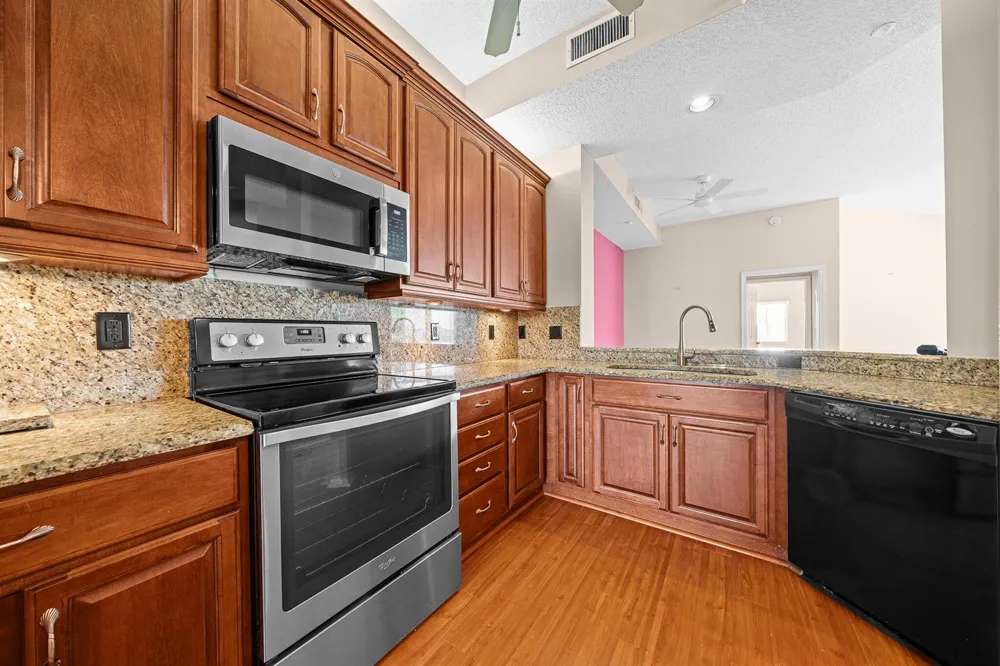 9539 WELDON CIRCLE #F408 Tamarac, FL 33321