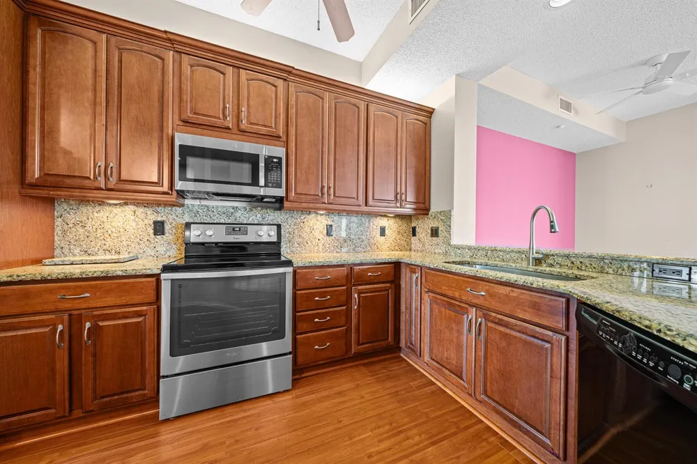 9539 WELDON CIRCLE #F408 Tamarac, FL 33321