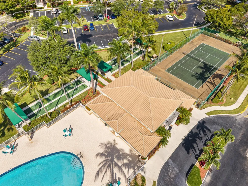 9539 WELDON CIRCLE #F408 Tamarac, FL 33321