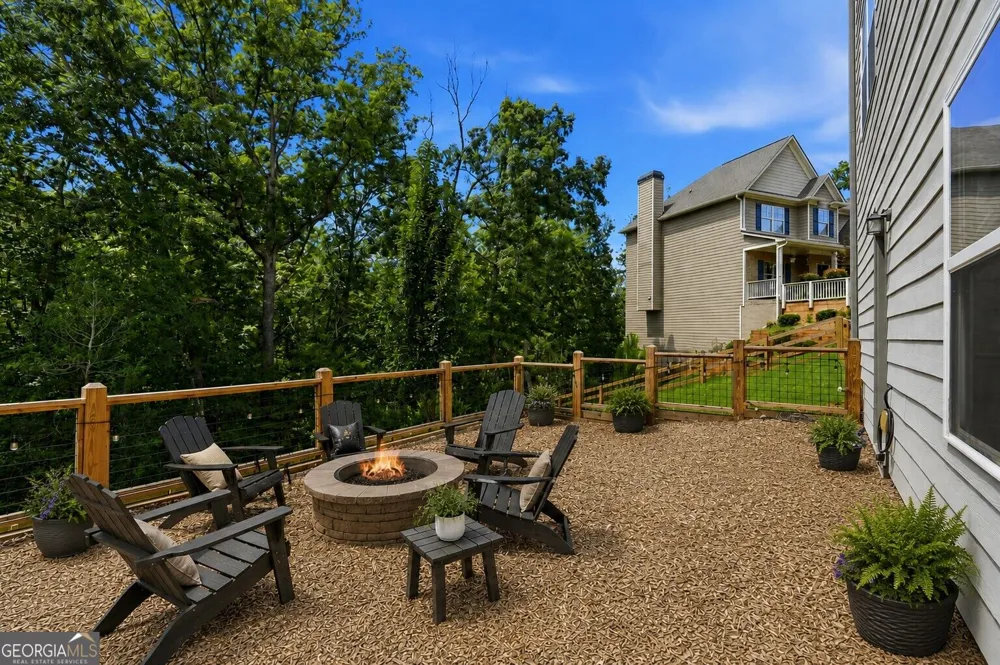 179 White Oak TRL N Dahlonega, GA 30533
