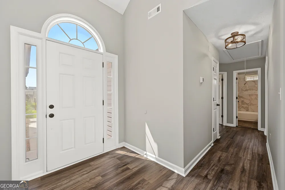 7650 Summit TRL Riverdale, GA 30274