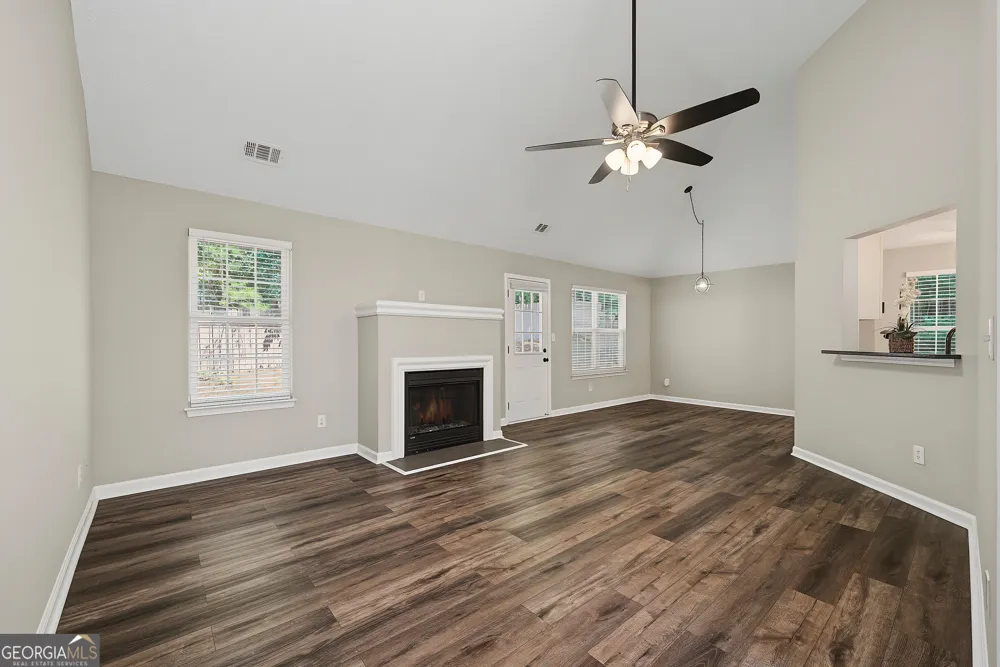 7650 Summit TRL Riverdale, GA 30274