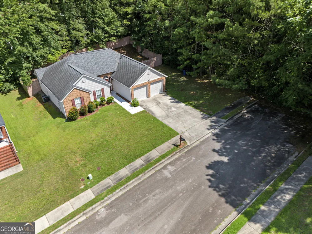 7650 Summit TRL Riverdale, GA 30274