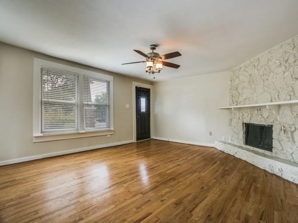 617 Windomere Avenue Dallas, TX 75208