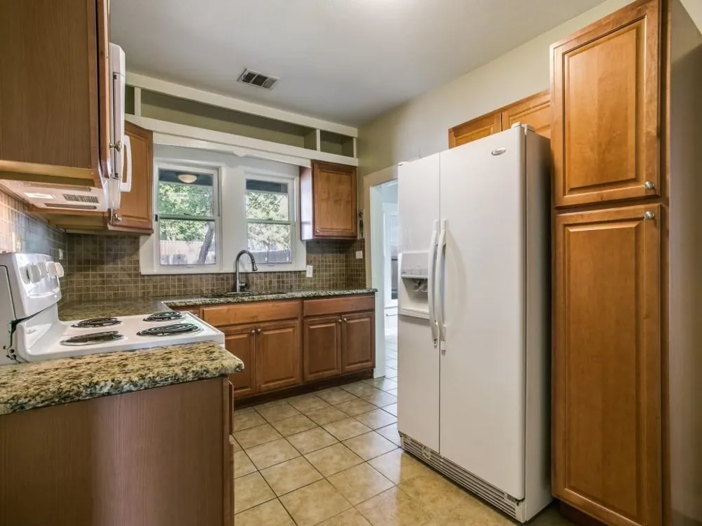 617 Windomere Avenue Dallas, TX 75208
