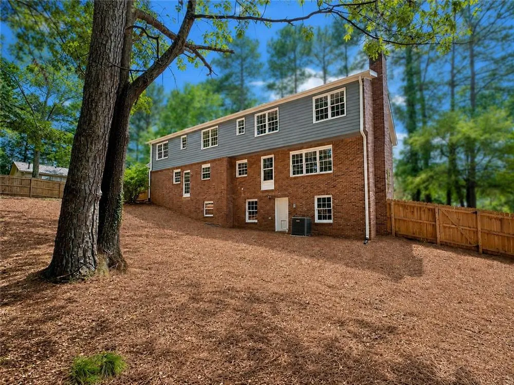 4521 S Roberts Drive Buford, GA 30518