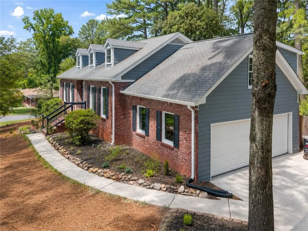 4521 S Roberts Drive Buford, GA 30518