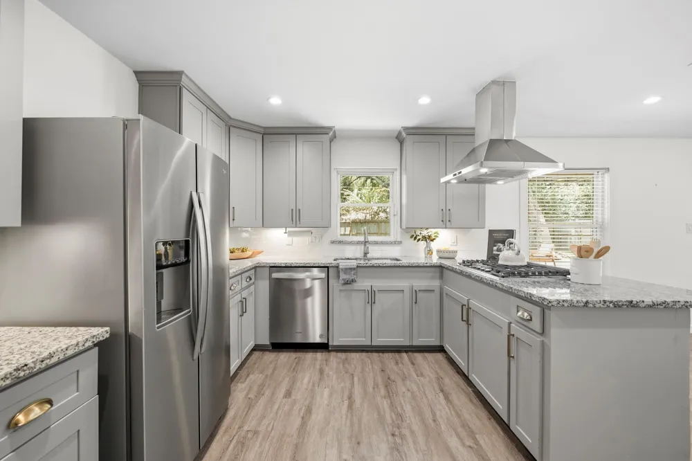 9634 Meadowglen Lane Houston, TX 77063