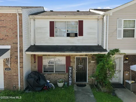 433 Myrtlewood Circle