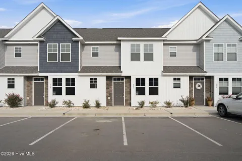 221 Sandy Cove Lane