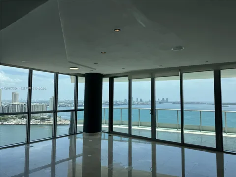 1331 Brickell Bay Dr #2801