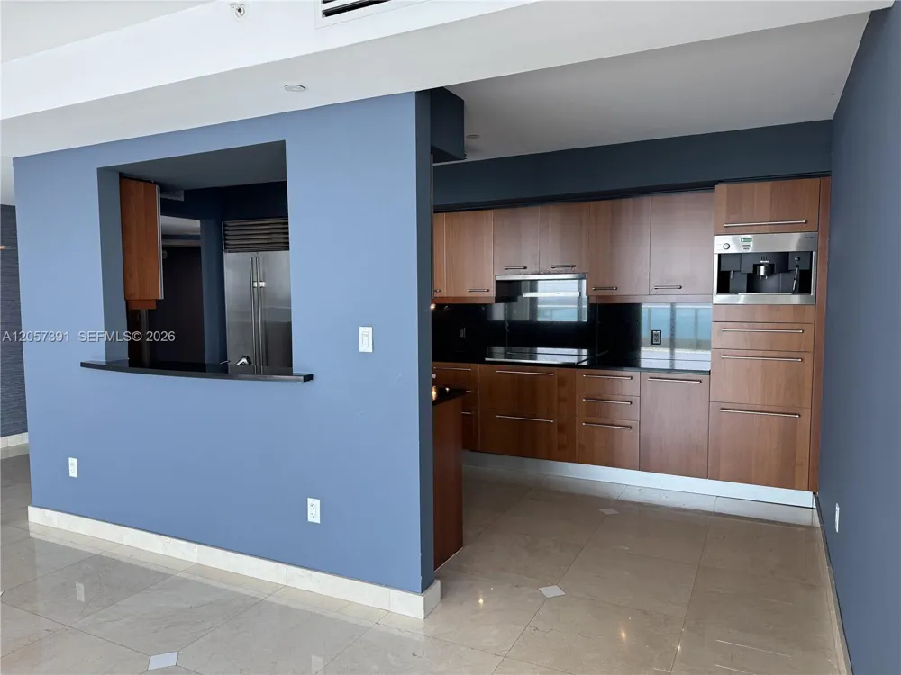 1331 Brickell Bay Dr #2801 Miami, FL 33131